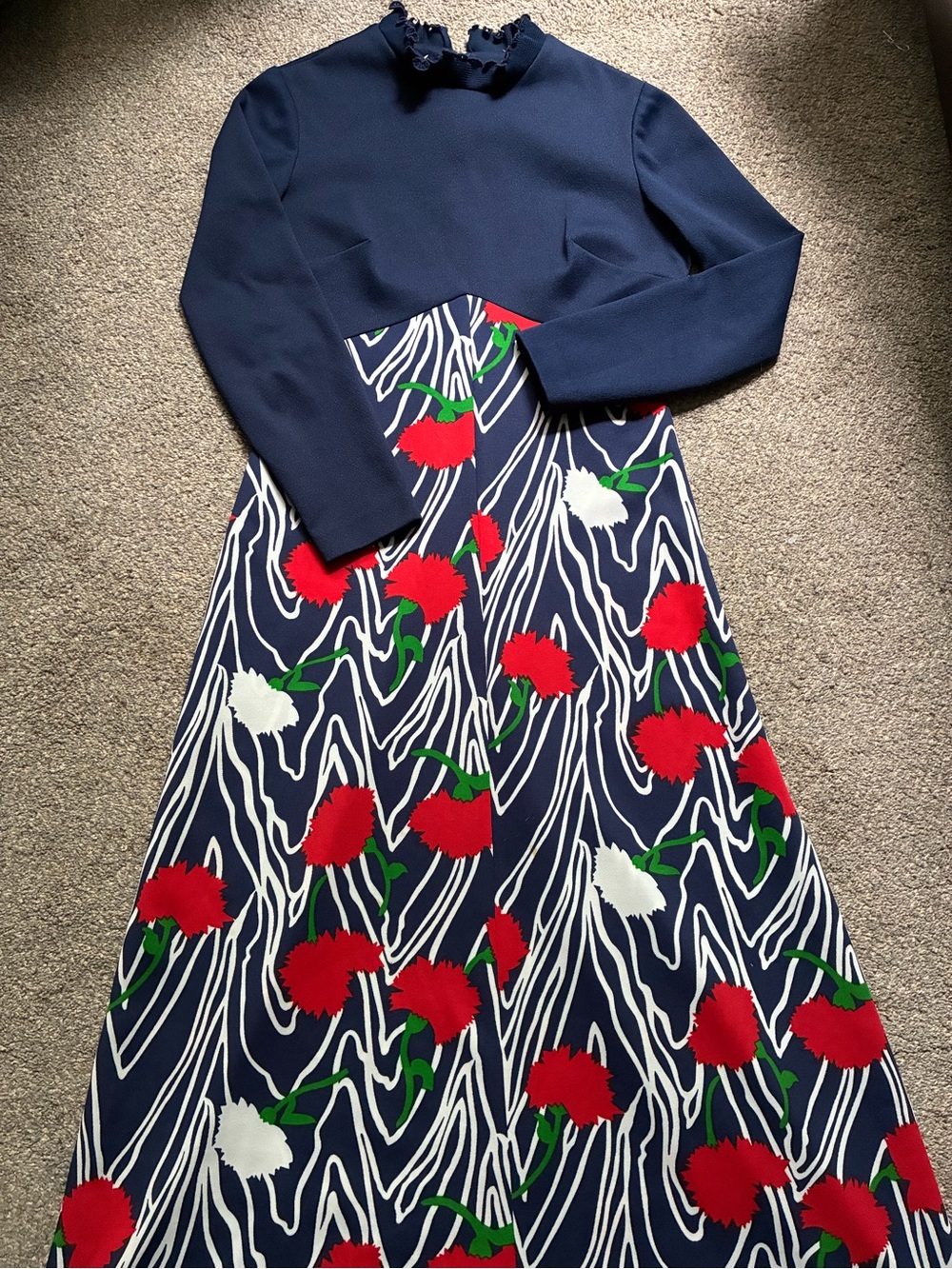 Vintage 1970s Maxi Dress (no size)